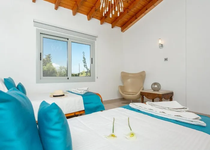 Stone House * Neo Chorio